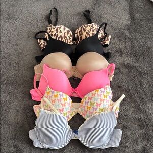Victoria Secrets Bra Bundle